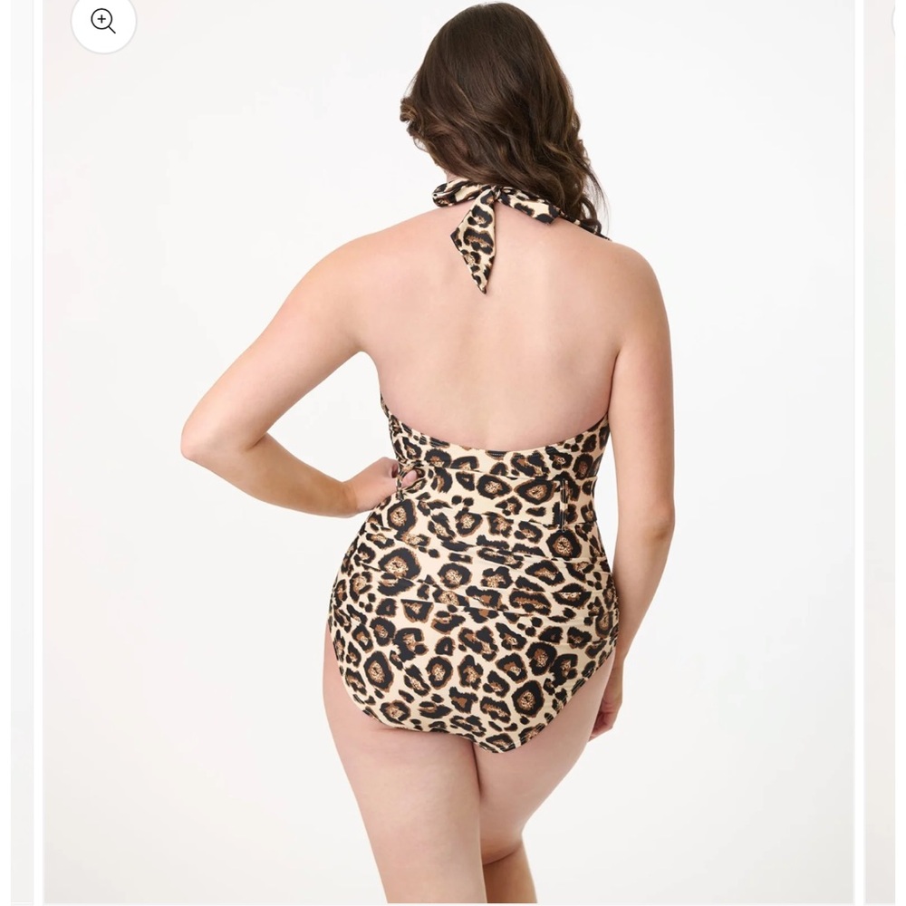 Unique Vintage Leopard Print Belted Halter Swimsuit - Large - Picture 2 of 6